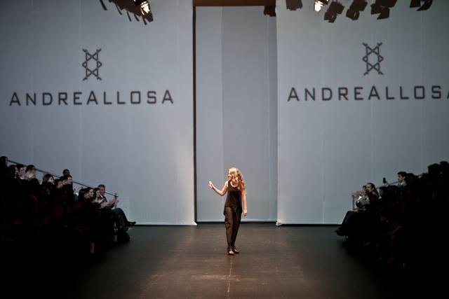 Desfile de moda · Andrea Llosa · foto 2