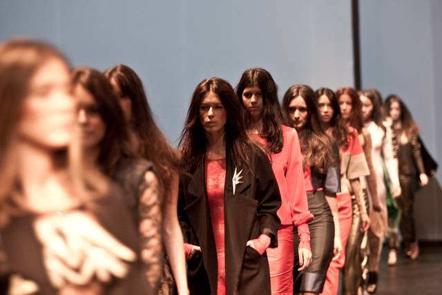 Desfile de moda · Andrea Llosa · foto 3
